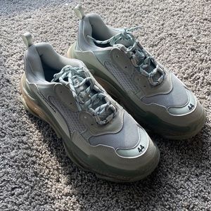 Balenciaga Triple S Grey. New. Worn once for half a day. Size 44 EUR, Size 11 US